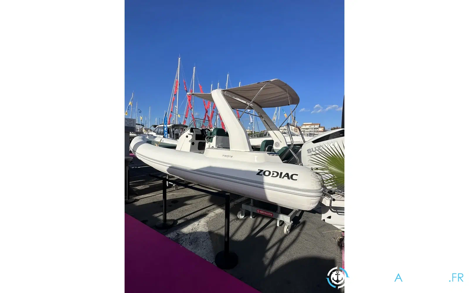 slider 1 Zodiac Medline 7.5