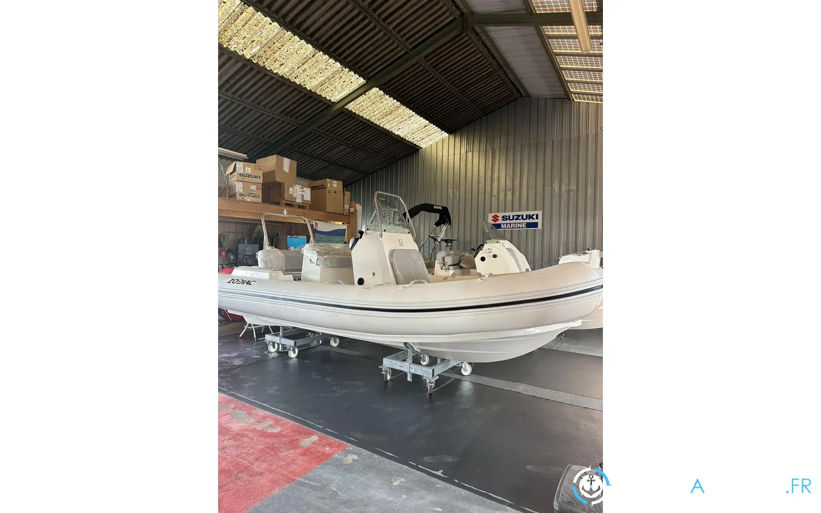 slider 1 Zodiac Medline 5.8
