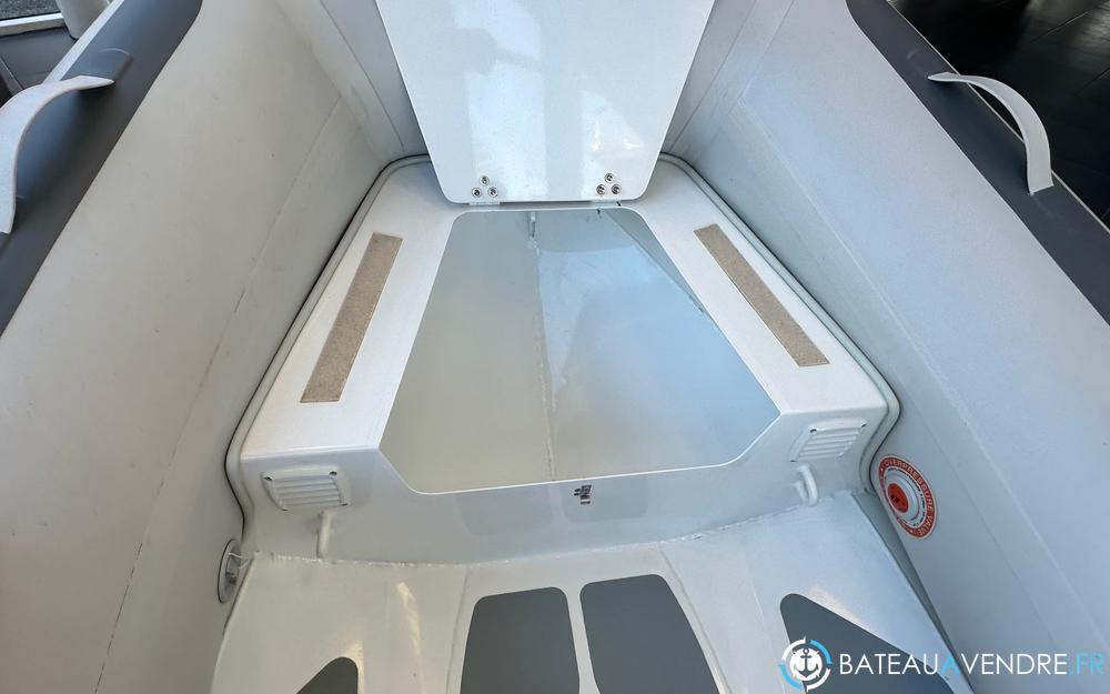 Gala Boats A240D interieur photo 4