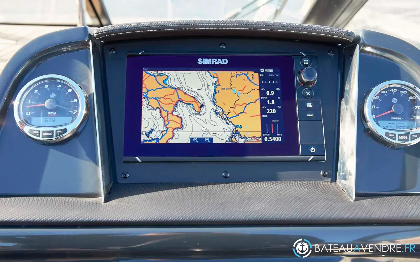 slider 9 Quicksilver Activ 755 Cruiser