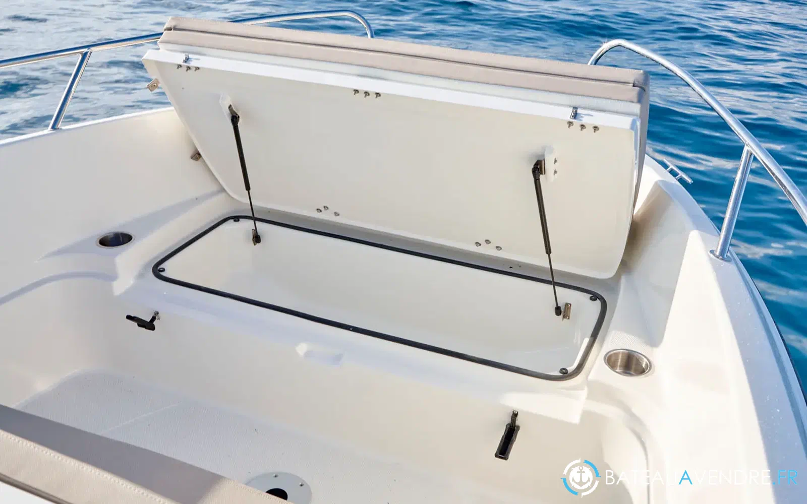 slider 15 Quicksilver Activ 605 Open