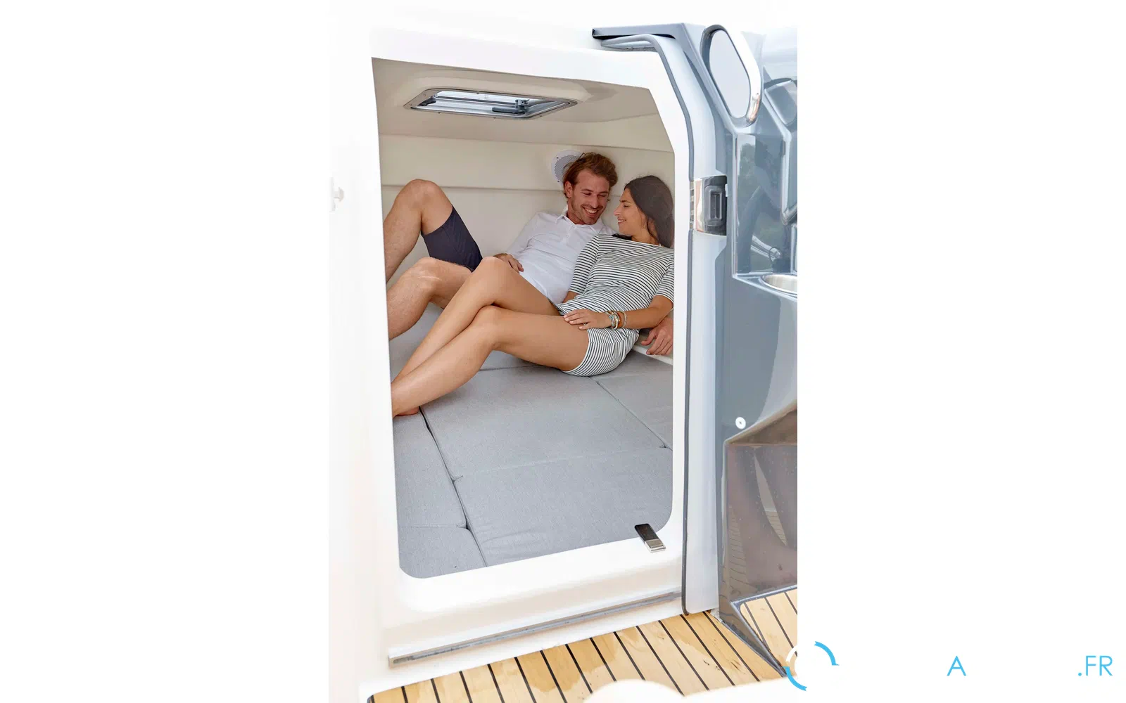 slider 17 Quicksilver Activ 555 Cabin
