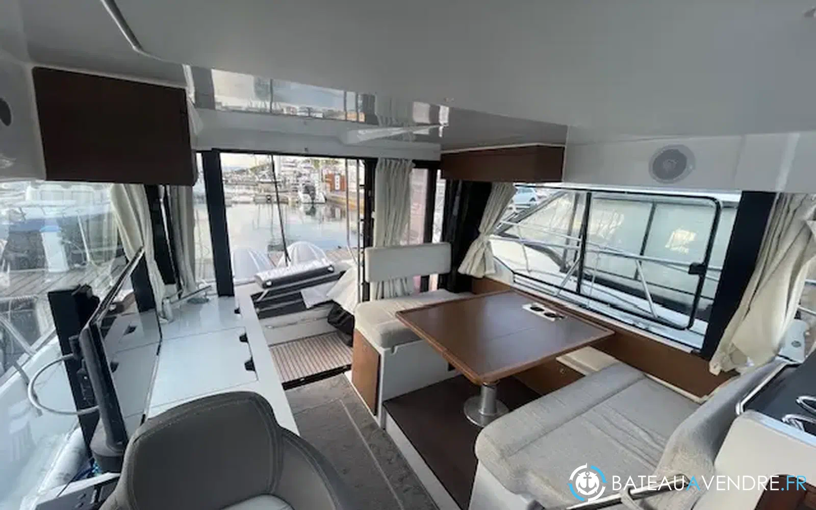slider 6 Jeanneau Merry Fisher 1095