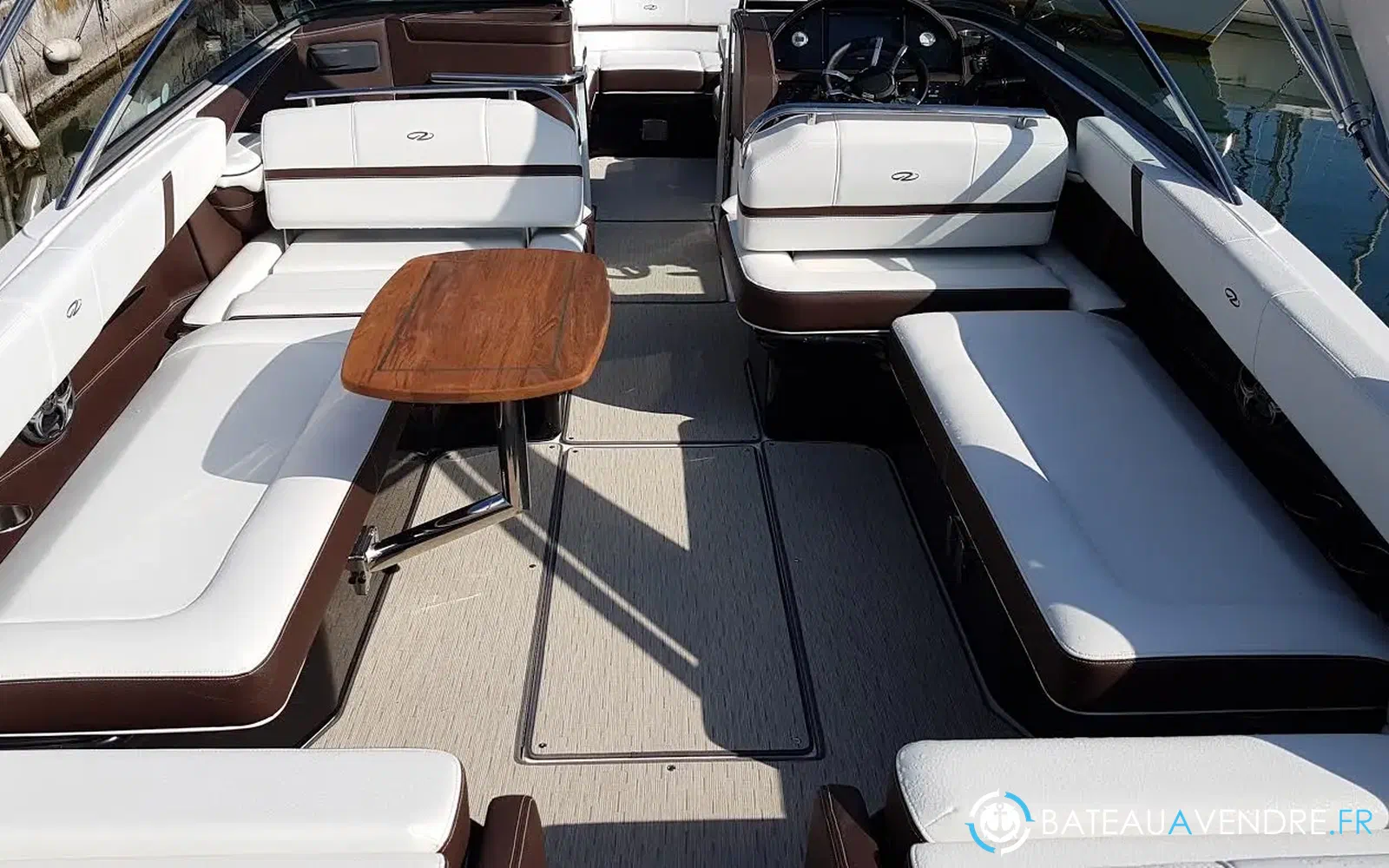 slider 6 Regal 29 OBX