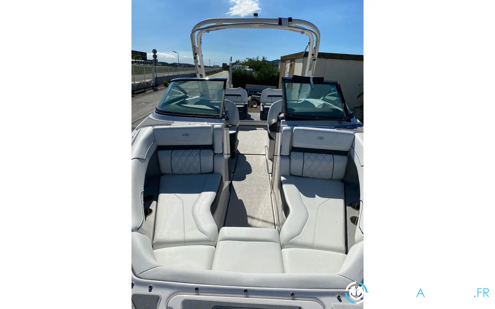 slider 7 Regal LX2