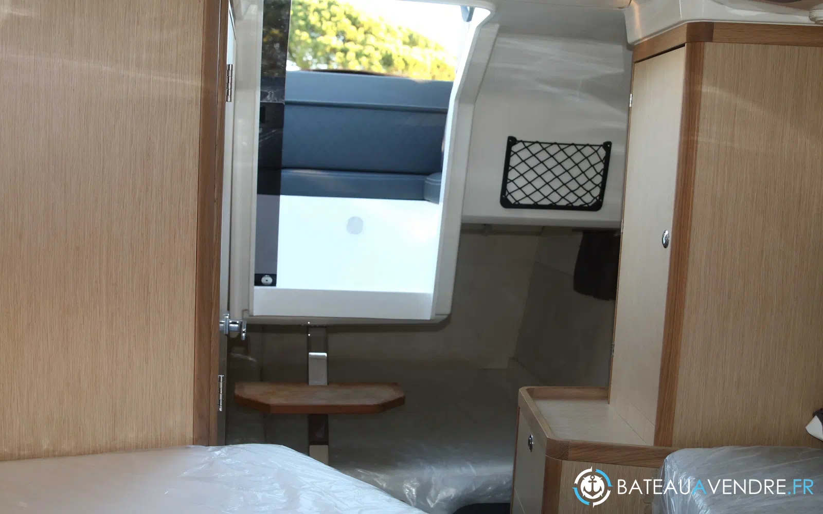 slider 6 Parker 850 Voyager