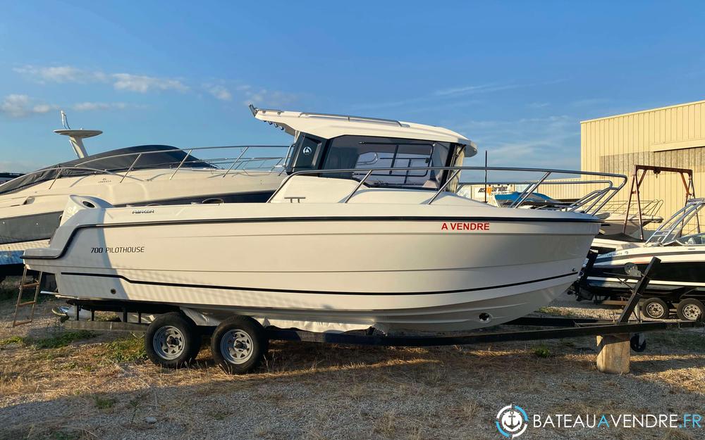 Parker 700 Pilothouse exterieur photo 2