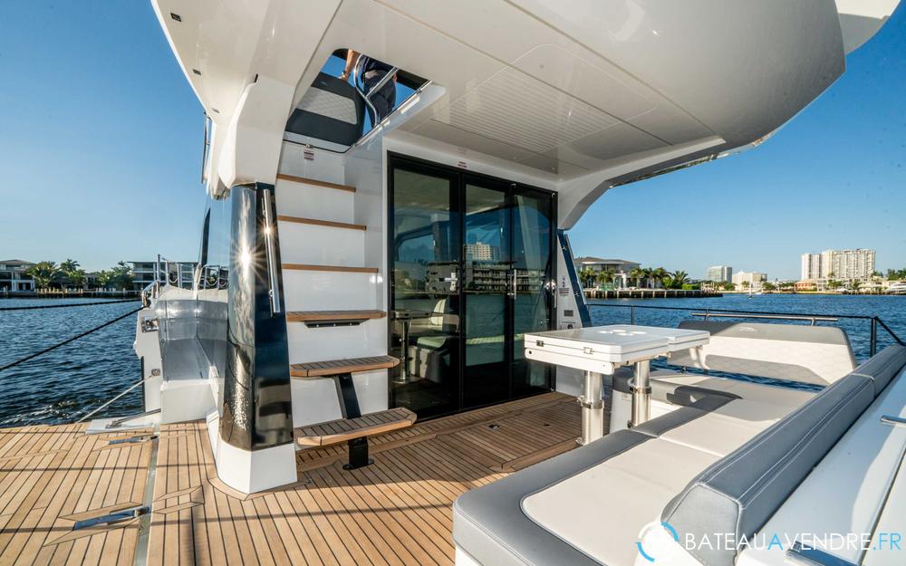 Galeon 400 Fly interieur photo 3