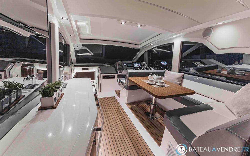 Galeon 425 Hts interieur photo 4