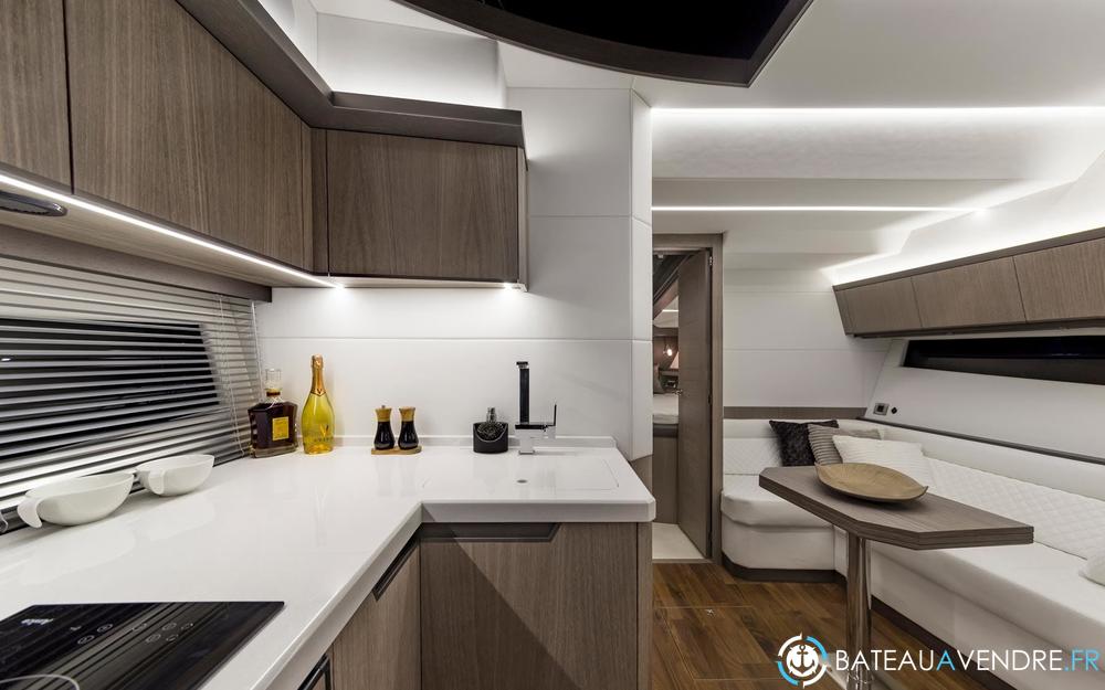 Galeon 425 Hts interieur photo 5