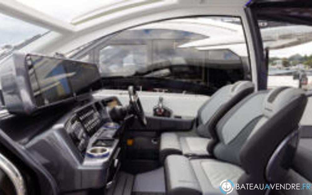 Galeon 375 GTO interieur photo 5