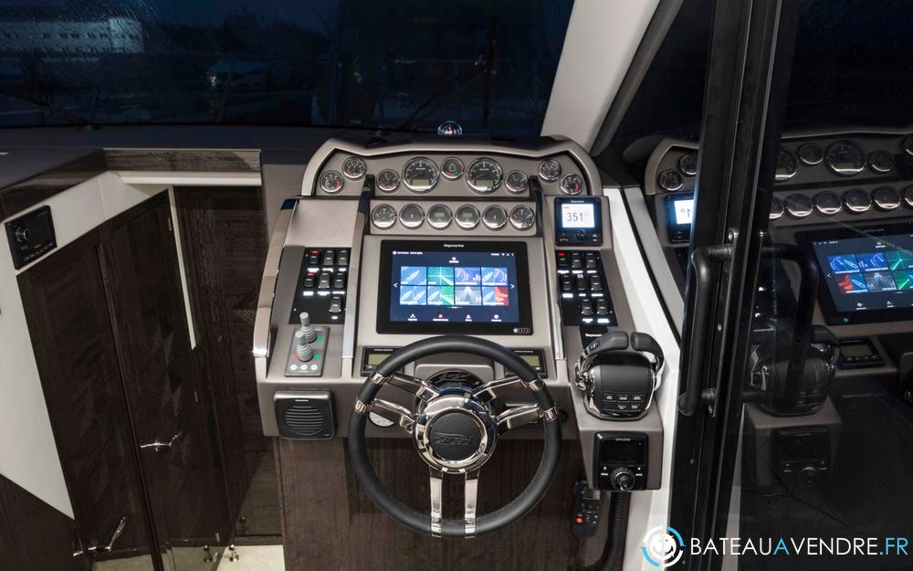 Galeon 360 Fly electronique / cockpit photo 5