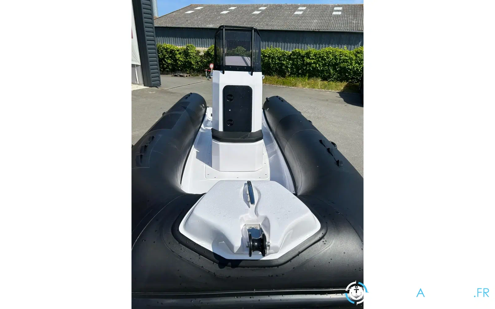 slider 5 Evok Marine Evok 18 Fishing