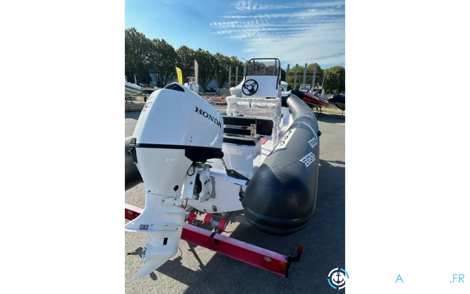 slider 5 Evok Marine Evok 21 Fishing