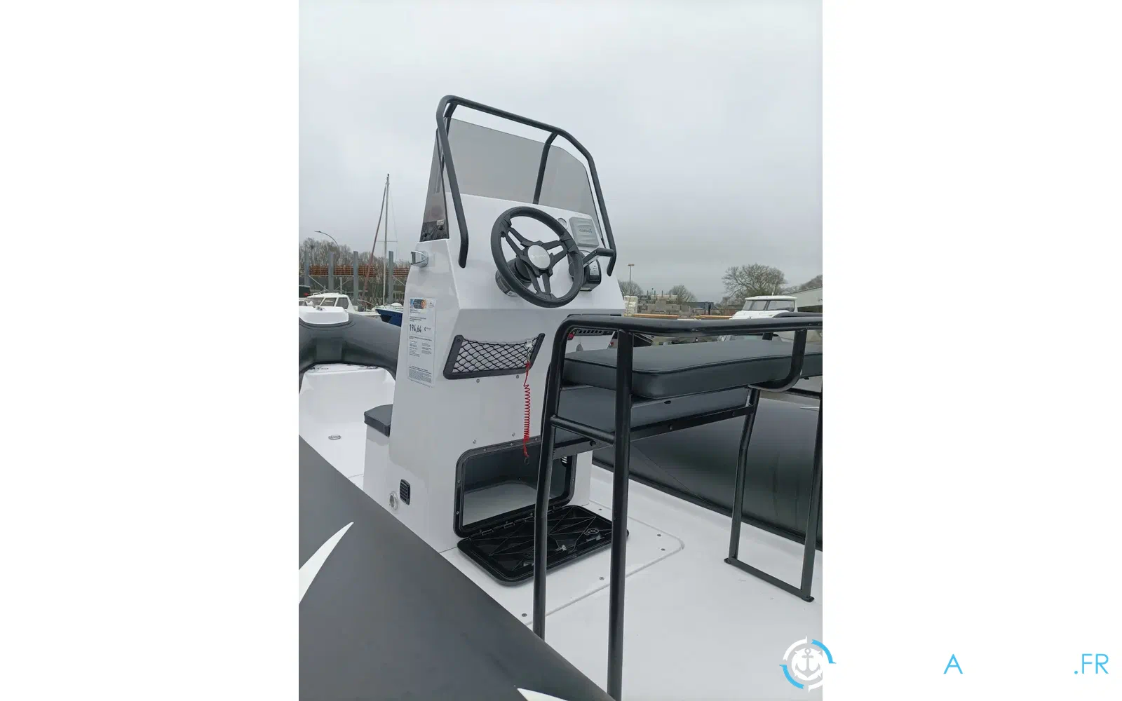 slider 2 Evok Marine Evok 21 Fishing