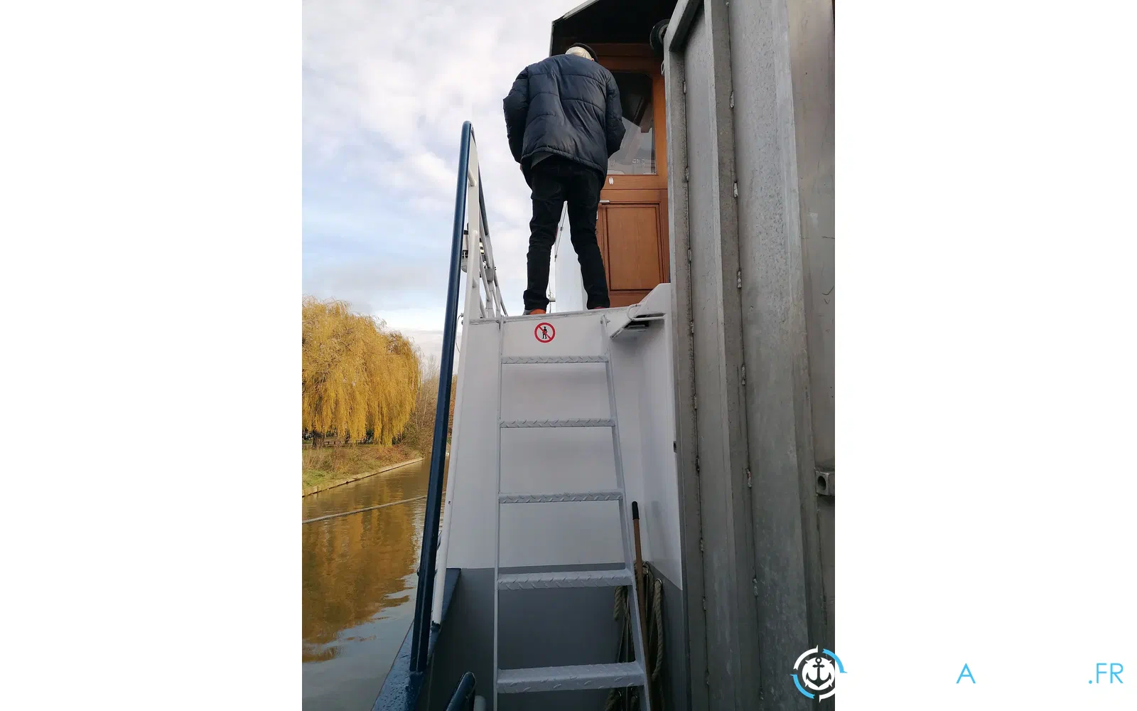 slider 11 Bateau Passagers 150 Pax Restaurant 2 Niveaux