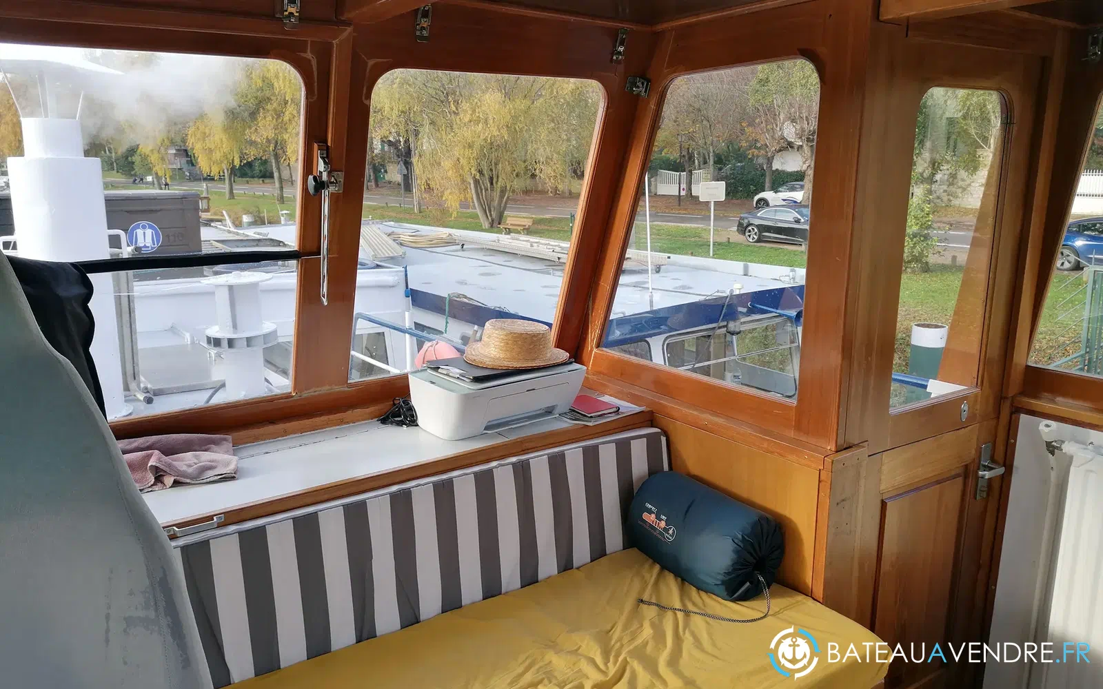 slider 12 Bateau Passagers 150 Pax Restaurant 2 Niveaux