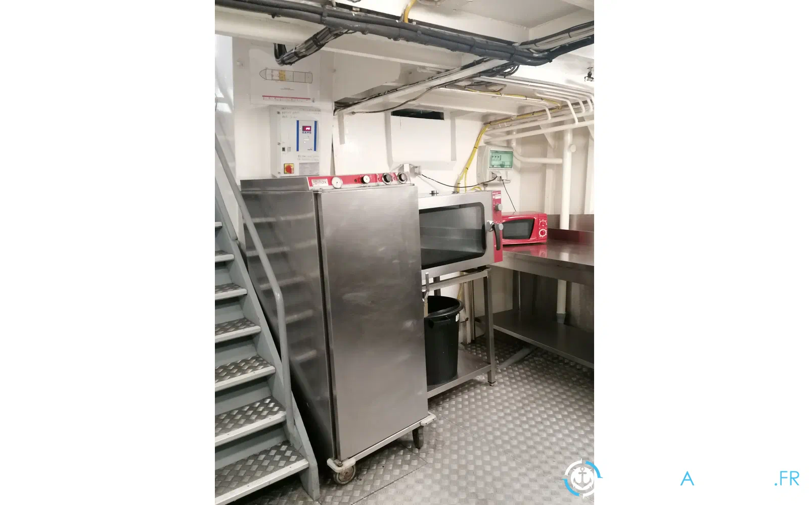 slider 33 Bateau Passagers 150 Pax Restaurant 2 Niveaux