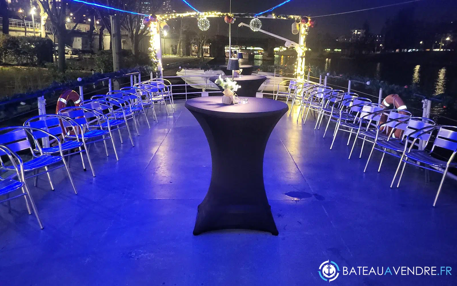 slider 1 Bateau Passagers 150 Pax Restaurant 2 Niveaux