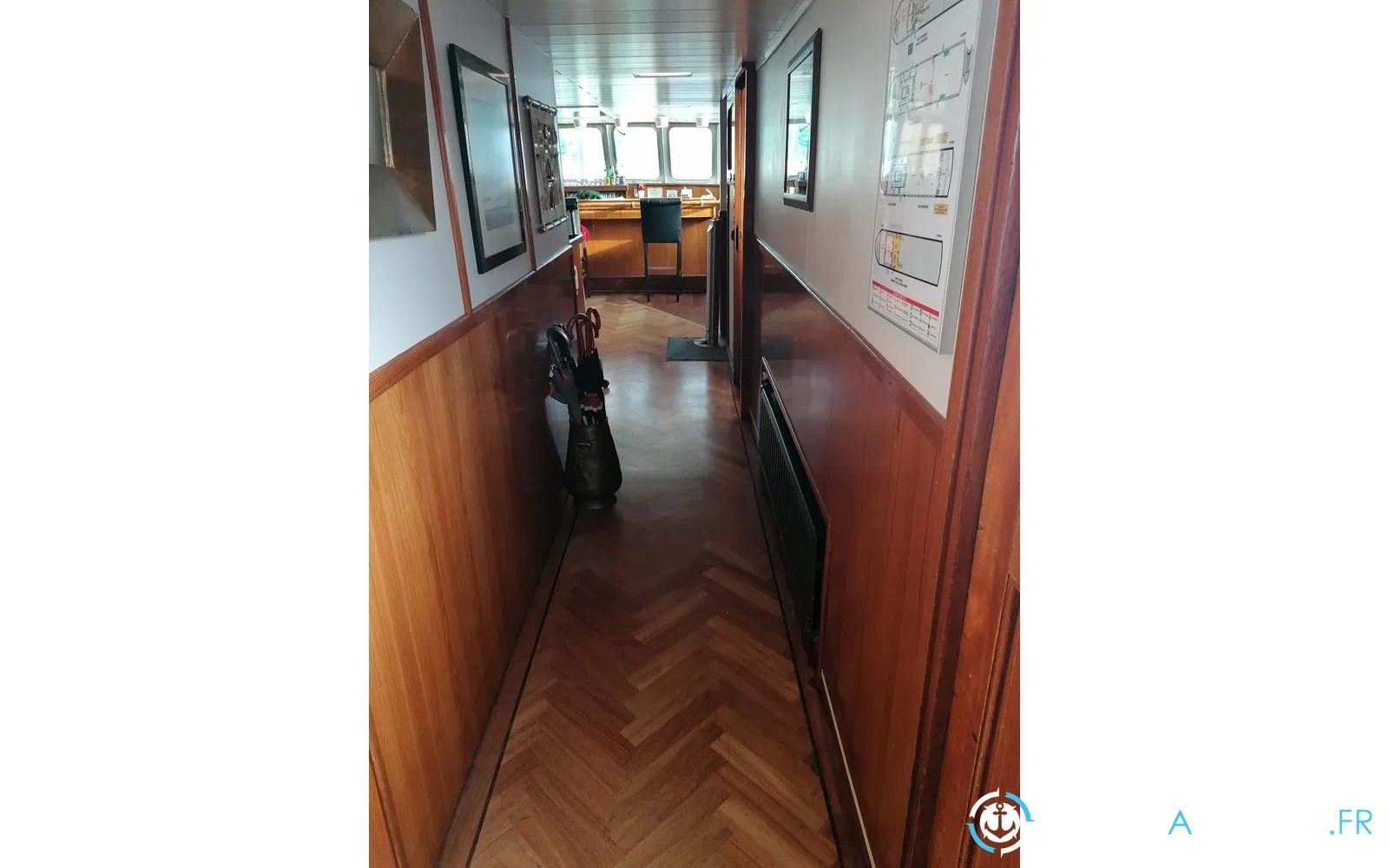 slider 8 Bateau Passagers 150 Pax Restaurant 2 Niveaux