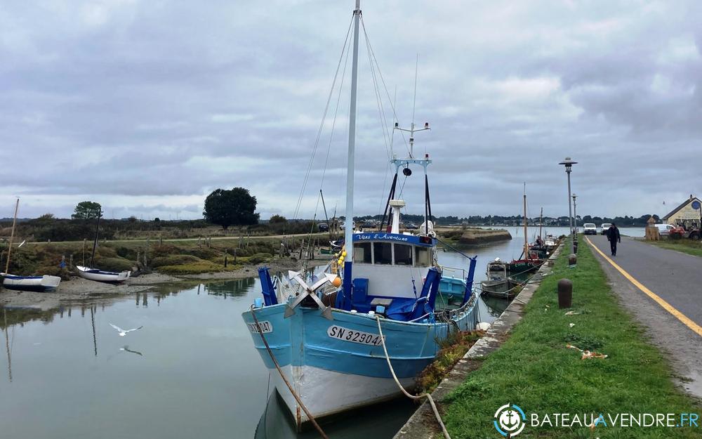 Bateau Peche exterieur photo de présentation