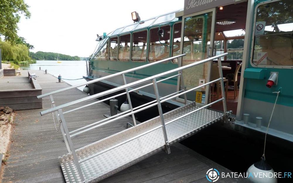 Bateau Passagers Bar ou Restaurant interieur photo de présentation