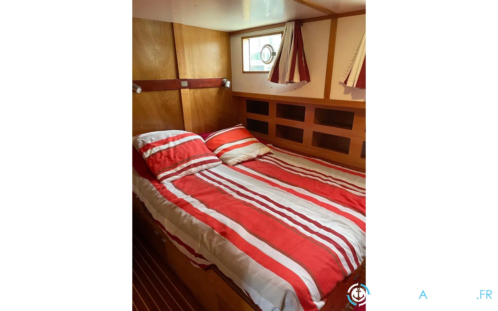 slider 8 Bateau Logement Maritime 2 Cabines