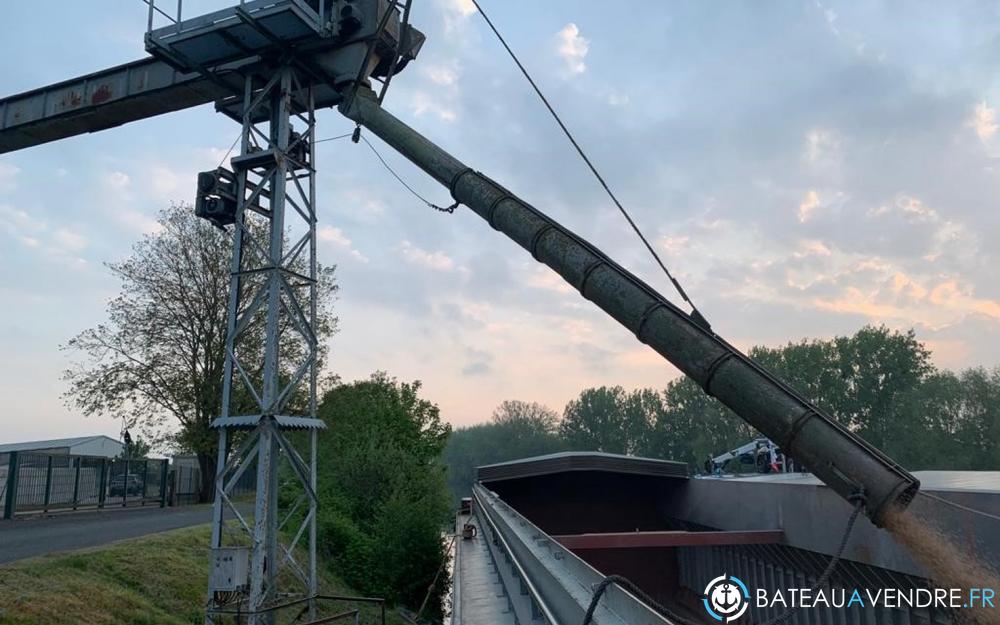 Bateau De Fret 1058T à 3,20m autre photo de présentation