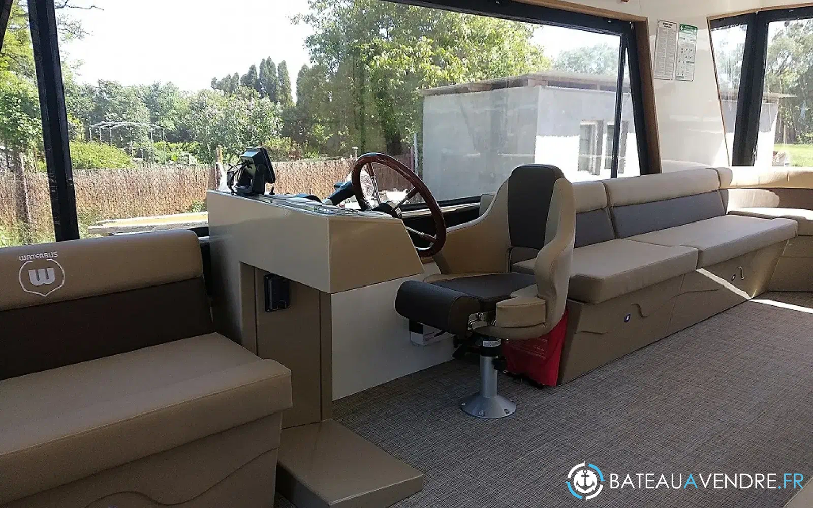 slider 3 Navette Taxi 900 (12 Personnes)