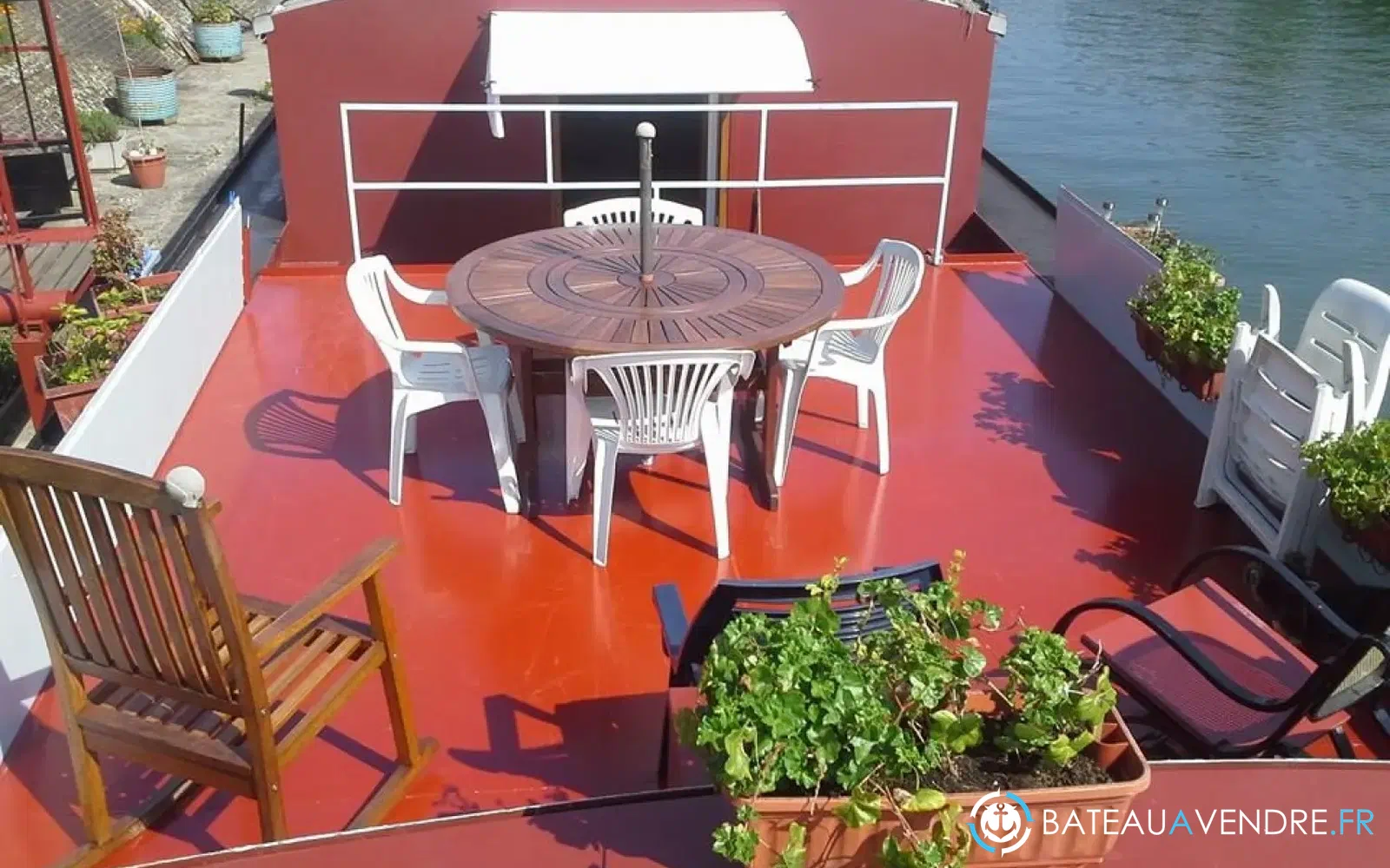 slider 9 Bateau Logement Mi Amenagee 2ch