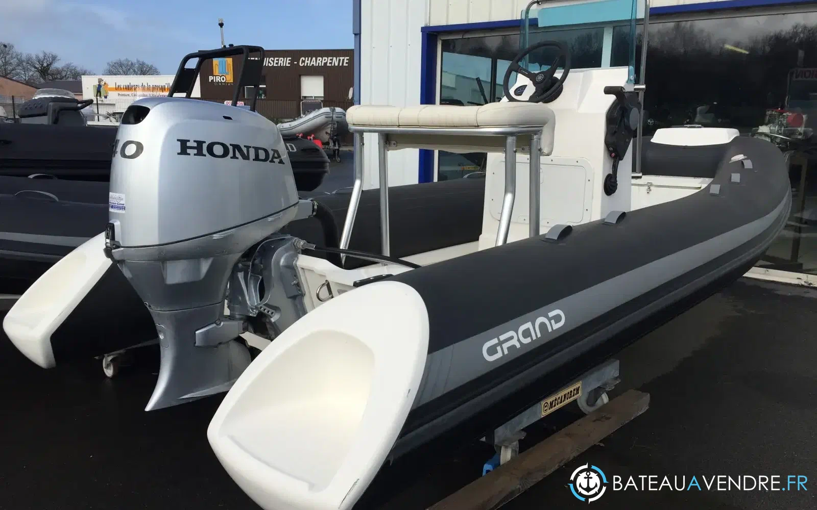 slider 11 Grand Silver Line 470