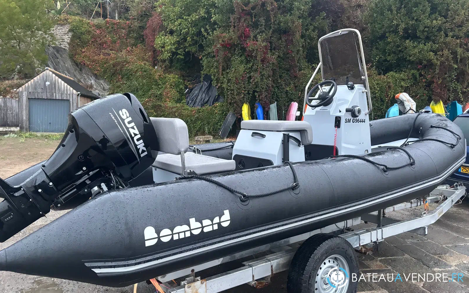 slider 10 Bombard Explorer 550