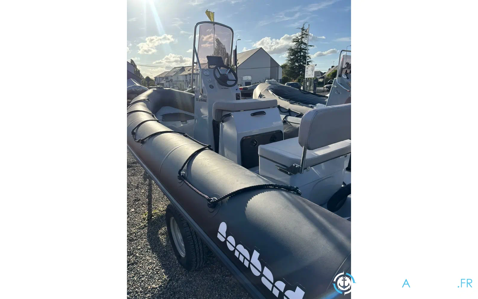 slider 2 Bombard Explorer 550