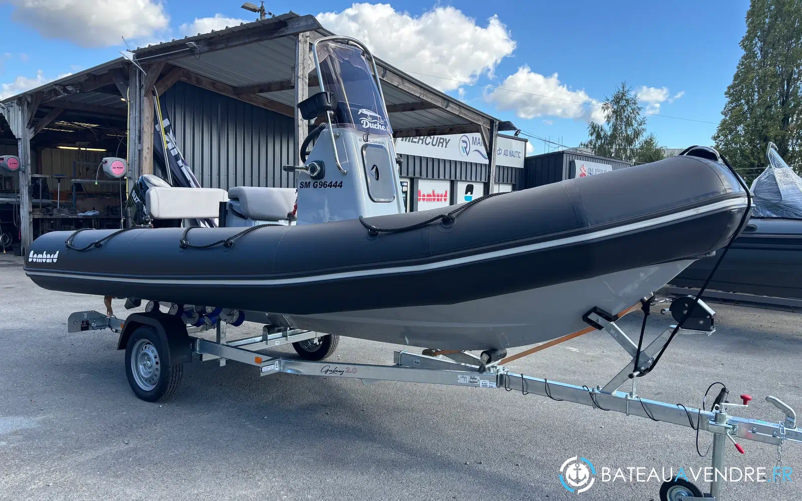 slider 4 Bombard Explorer 550