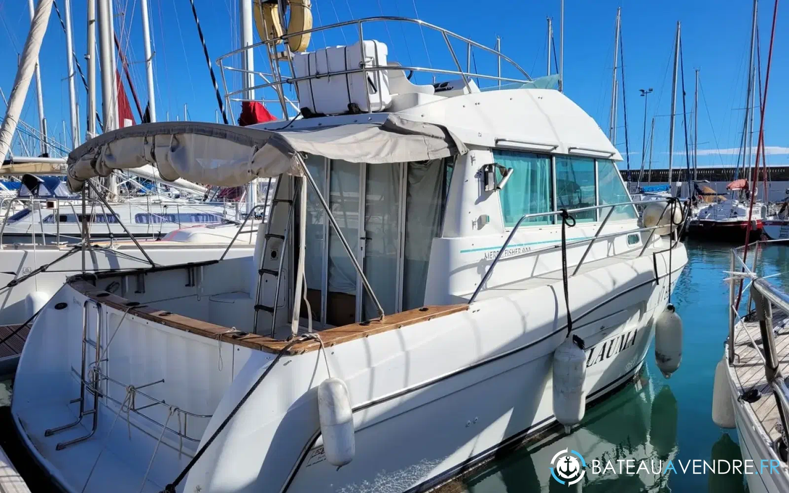 slider 0 Jeanneau Merry Fisher 900 CR