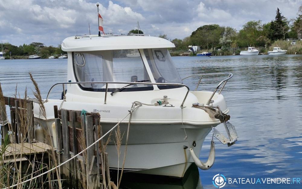 Quicksilver 580 Pilothouse exterieur photo de présentation