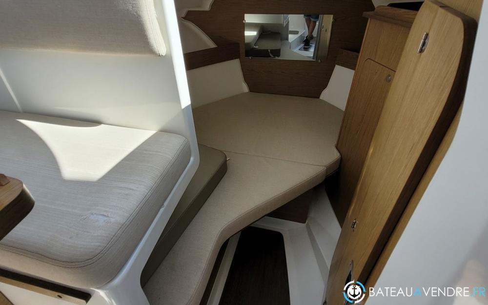 Beneteau Antares 780 HB interieur photo 5