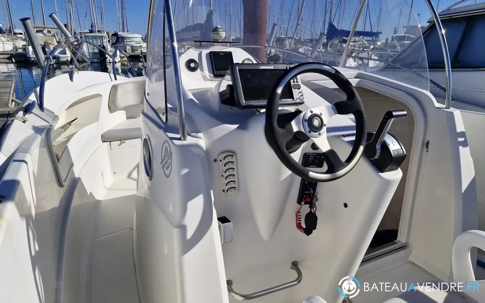slider 4 Quicksilver 720 Commander