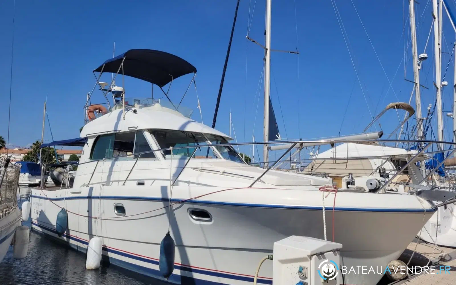 slider 0 Beneteau Antares 10.80 Fly