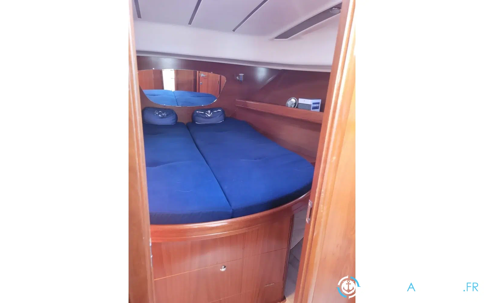 slider 4 Beneteau Antares 10.80 Fly