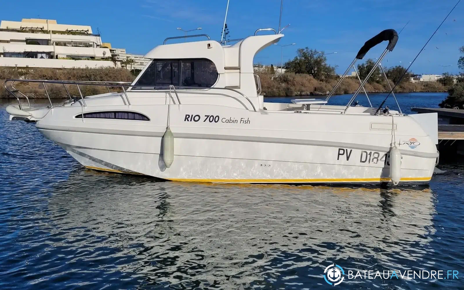 slider 0 Rio 700 Cabin Fish