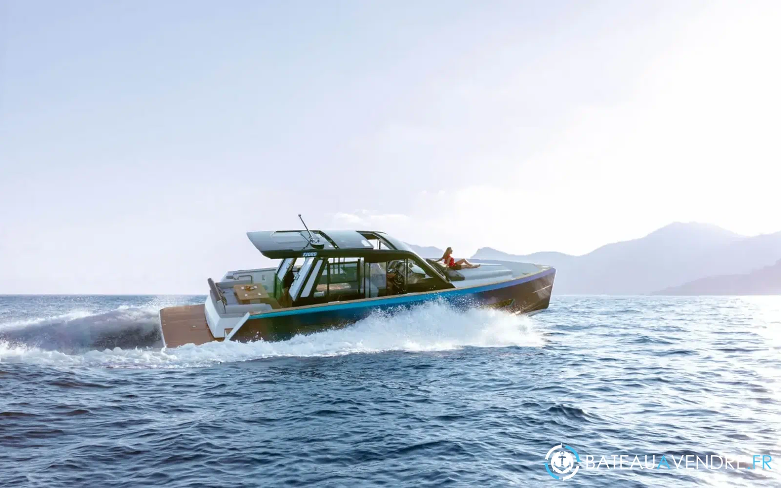 slider 0 Fjord 44 Open