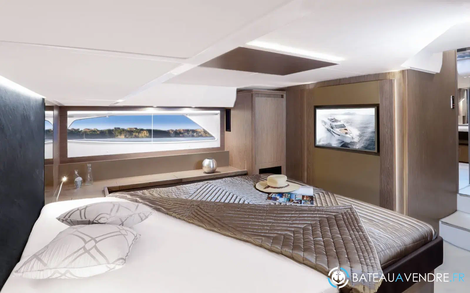 slider 13 Sealine F530