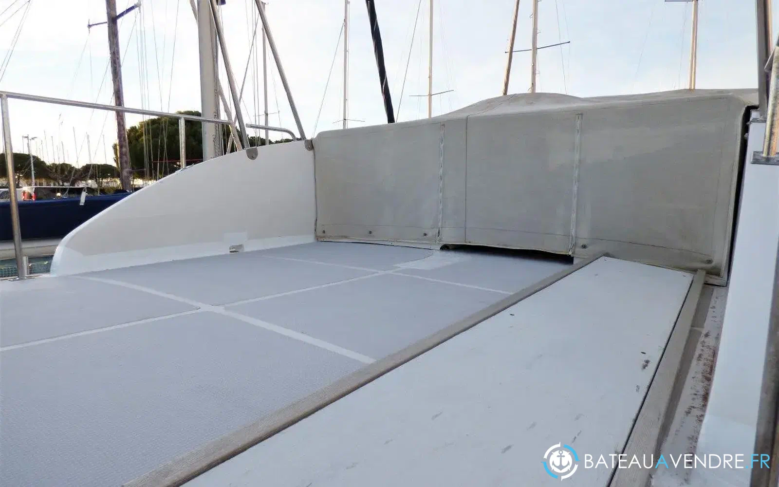 slider 29 Tung Hwa Clipper 31