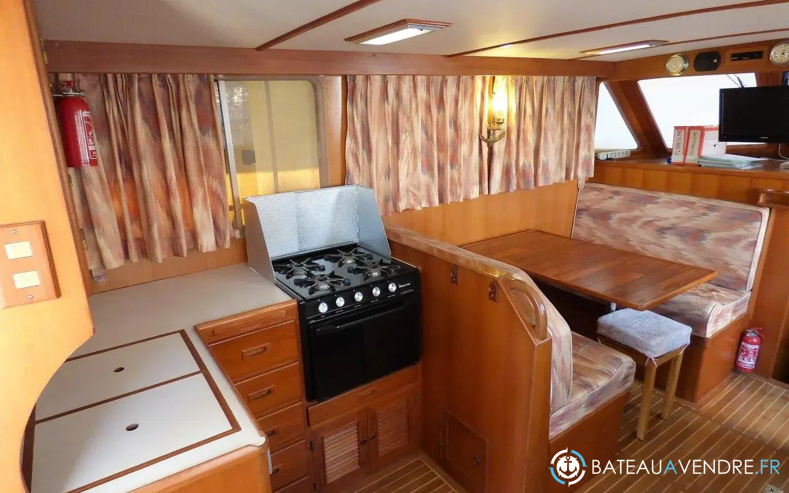 slider 3 Tung Hwa Clipper 31