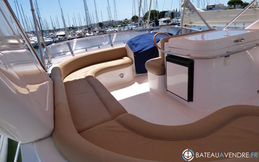 Majesty Yachts Majesty 50 interieur photo 5