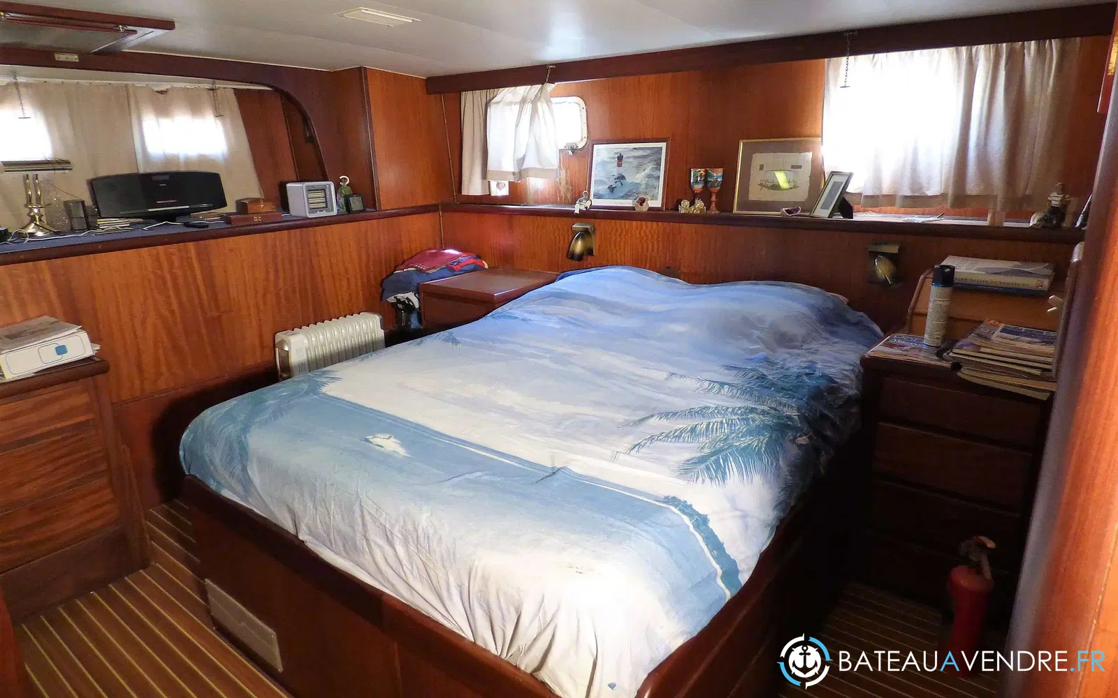 slider 14 Hatteras 58