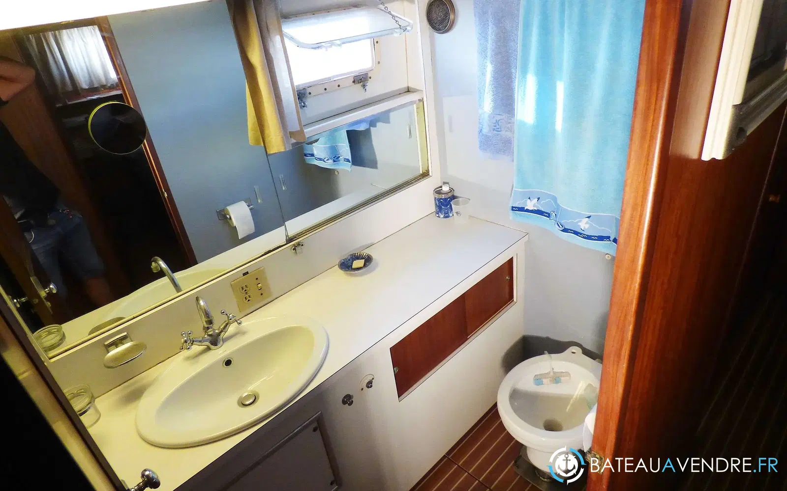 slider 20 Hatteras 58