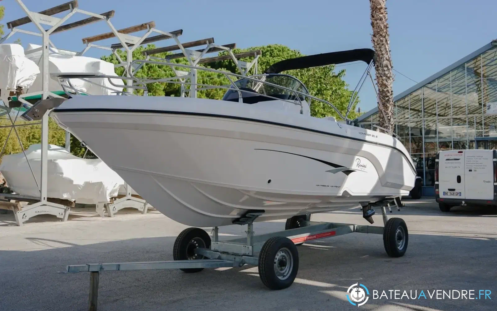 slider 8 Ranieri Voyager 21 S