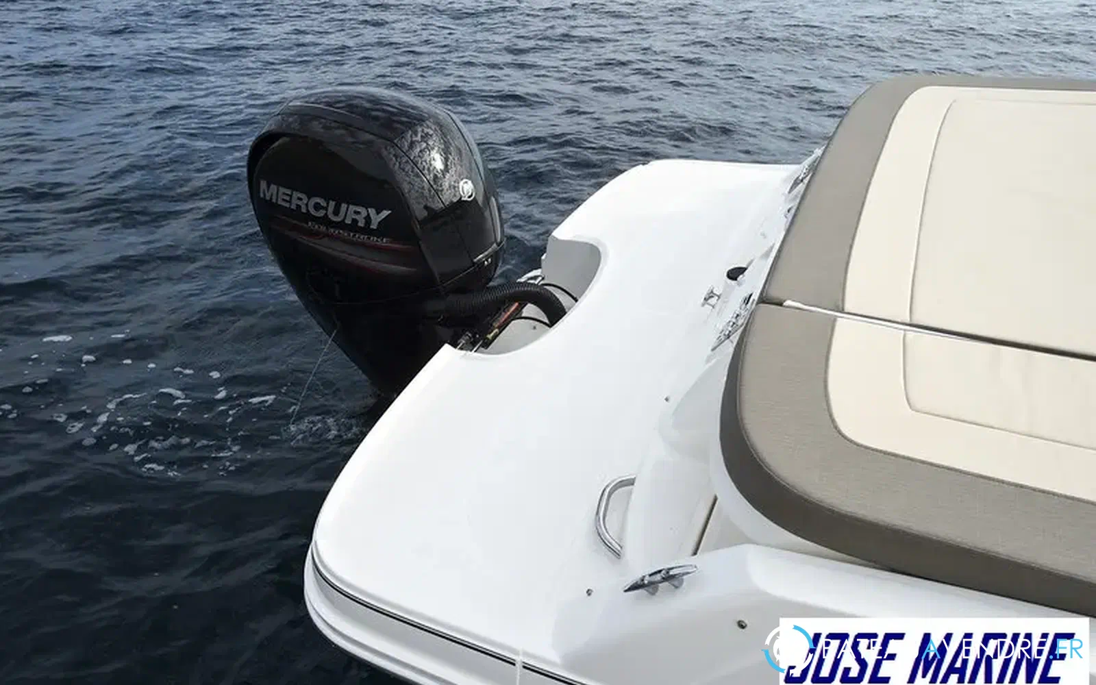 slider 3 Bayliner VR5 Cuddy OB